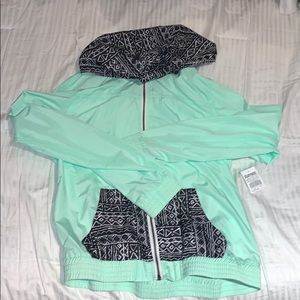 Raincoat lightweight